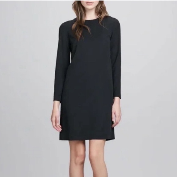 Theory Dresses & Skirts - NWT Theory Signature Wool Shift Dress Charcoal Gray Women’s Size 10